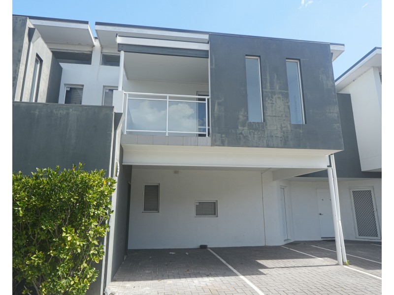 12/1 Spring Avenue, Midland WA 6056