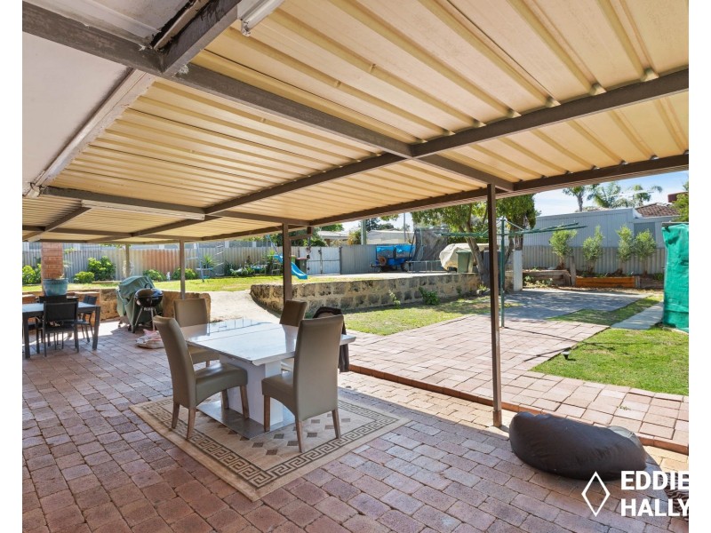 16 Tarndale Way, South Lake WA 6164