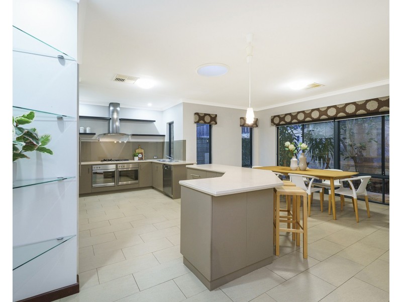 45 Pavilion Circle, The Vines WA 6069