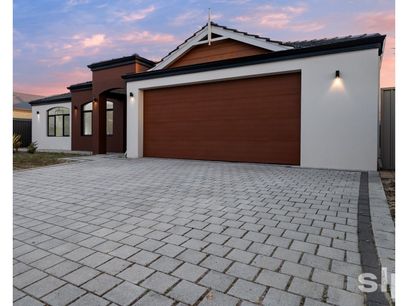 9 Cowra Turn, Aveley WA 6069