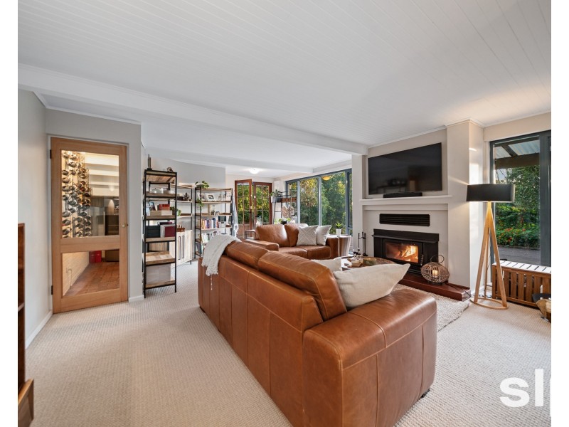 68 Gooseberry Hill Road, Gooseberry Hill WA 6076