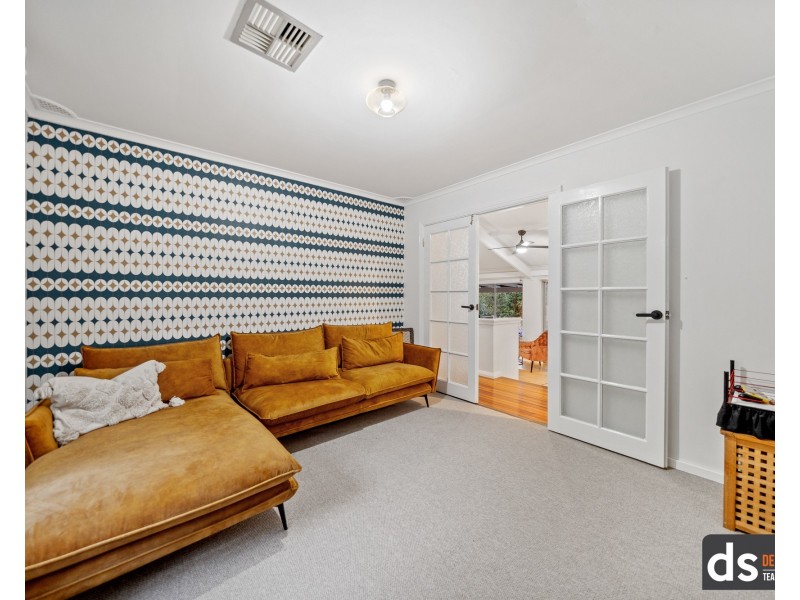 110 Connell Avenue, Martin WA 6110