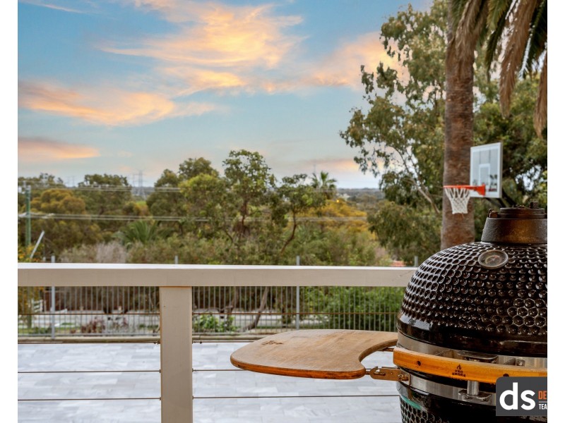 110 Connell Avenue, Martin WA 6110