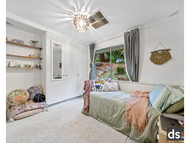 110 Connell Avenue, Martin WA 6110