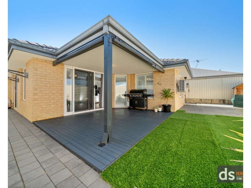 28 Floresta Street, Sinagra WA 6065
