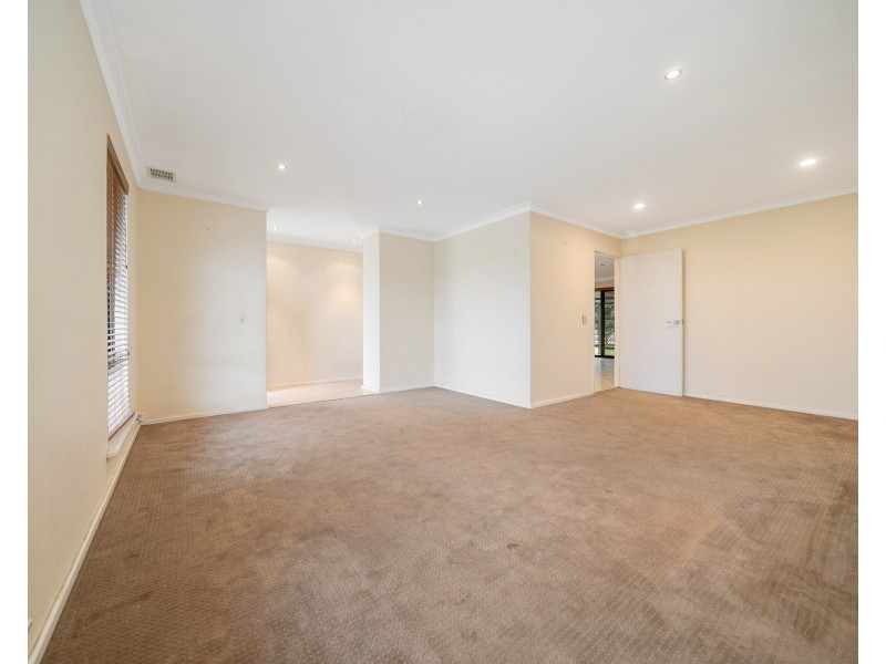 59 Brockmill Avenue, Beechboro WA 6063