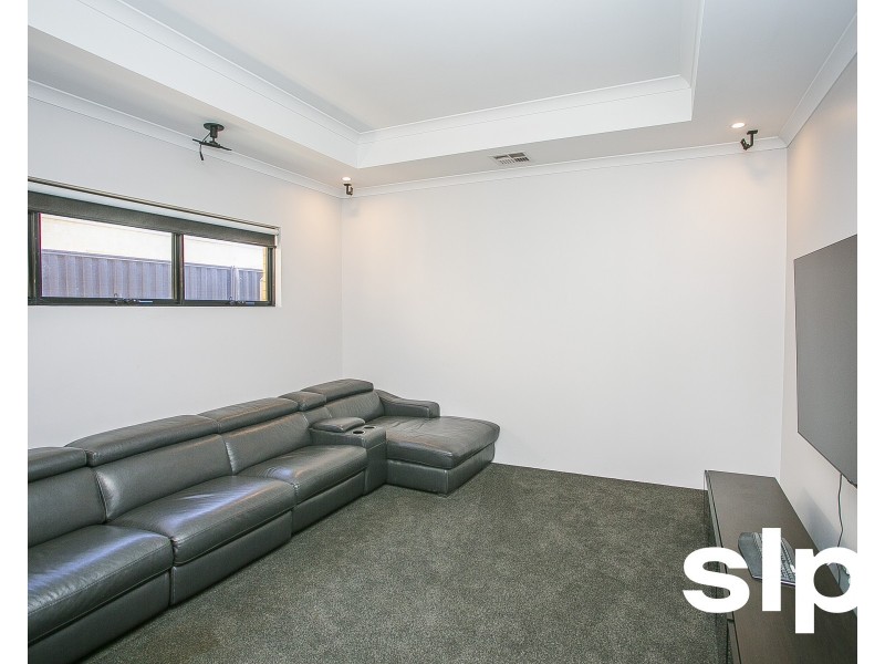 30 Wimbledon Drive, Piara Waters WA 6112