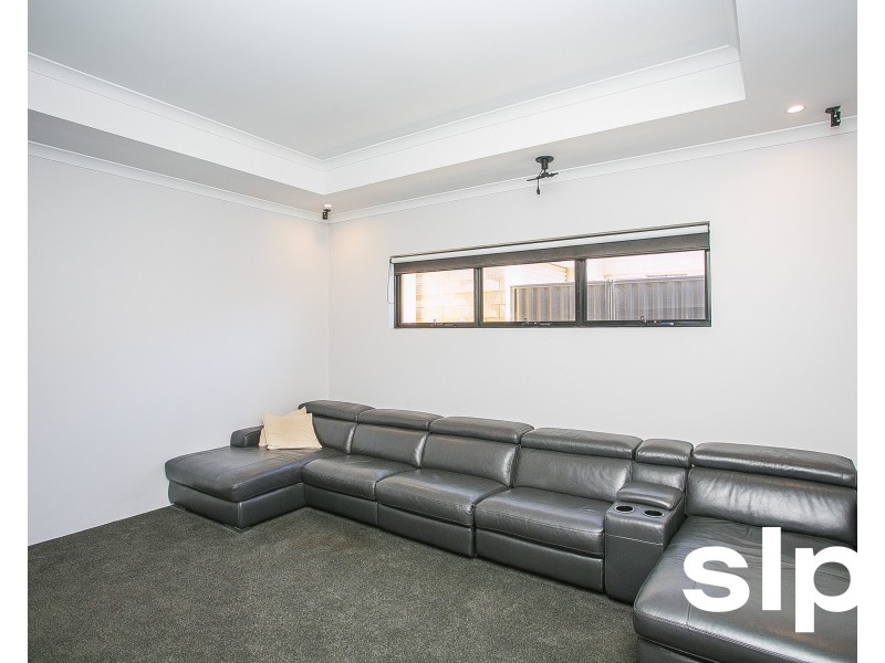 30 Wimbledon Drive, Piara Waters WA 6112