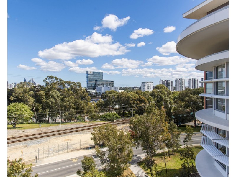 521/2 Rutland Avenue, Lathlain WA 6100