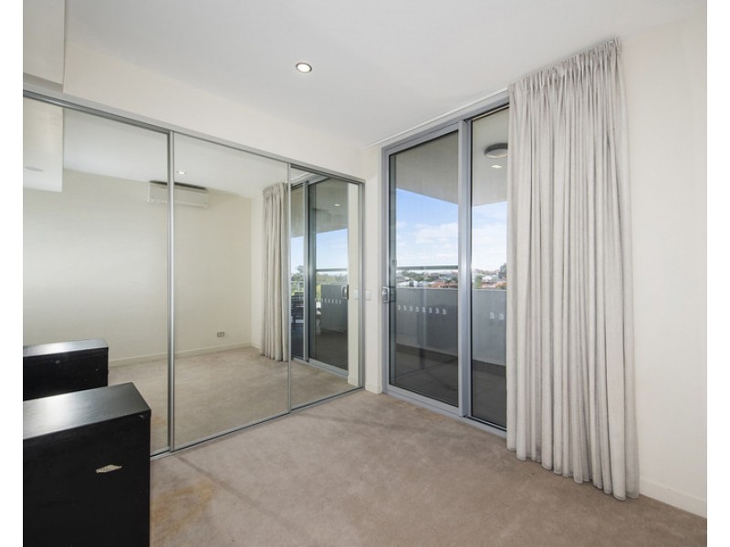 521/2 Rutland Avenue, Lathlain WA 6100