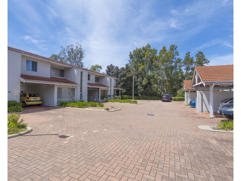 24C Casserley Avenue, Girrawheen WA 6064