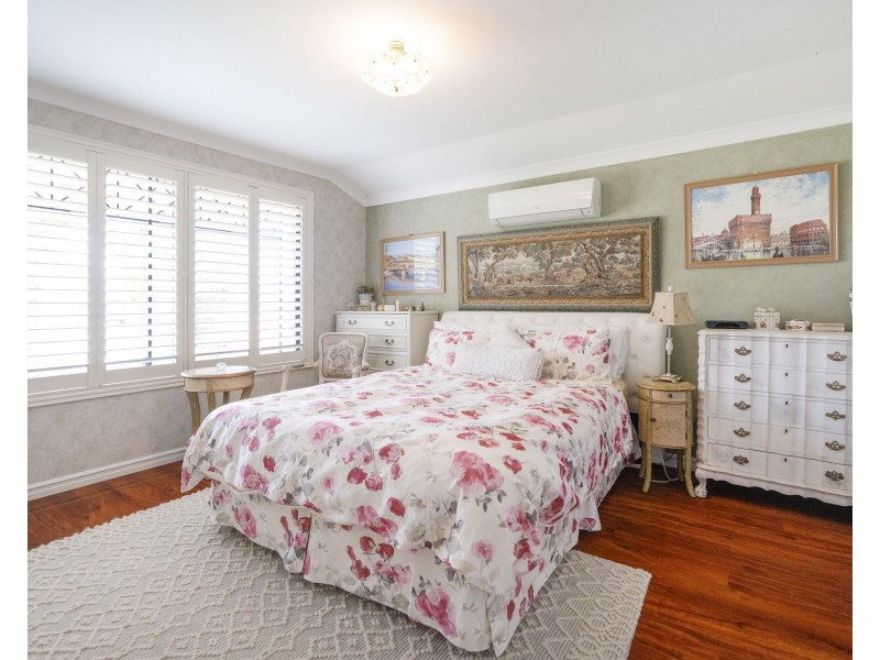 54 Bennett Street, Caversham WA 6055