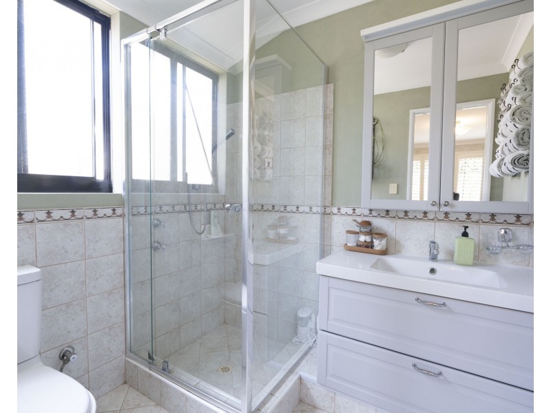 54 Bennett Street, Caversham WA 6055