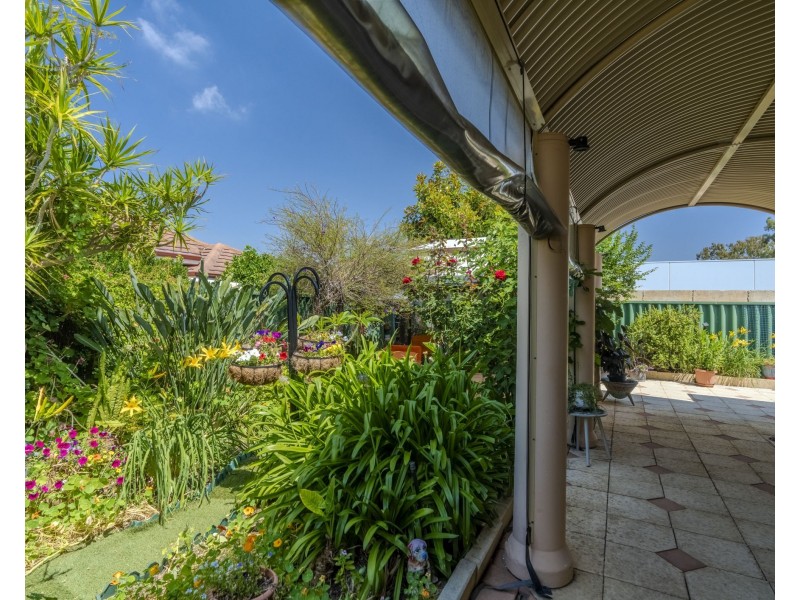 54 Bennett Street, Caversham WA 6055