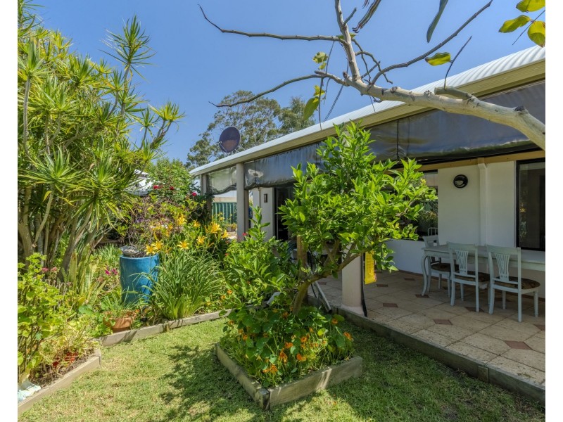 54 Bennett Street, Caversham WA 6055