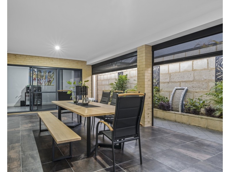 27 Bollard Circle, Wannanup WA 6210