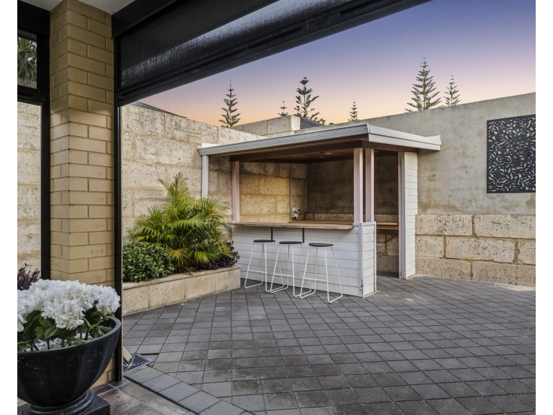 27 Bollard Circle, Wannanup WA 6210