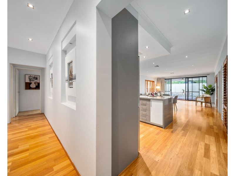 58 Macquarie Boulevard, Hammond Park WA 6164