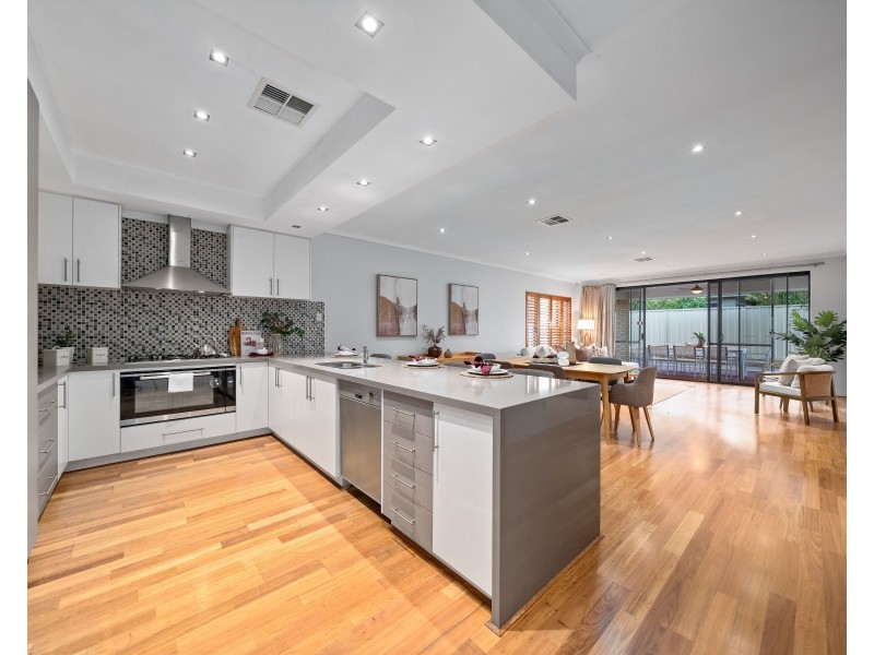 58 Macquarie Boulevard, Hammond Park WA 6164