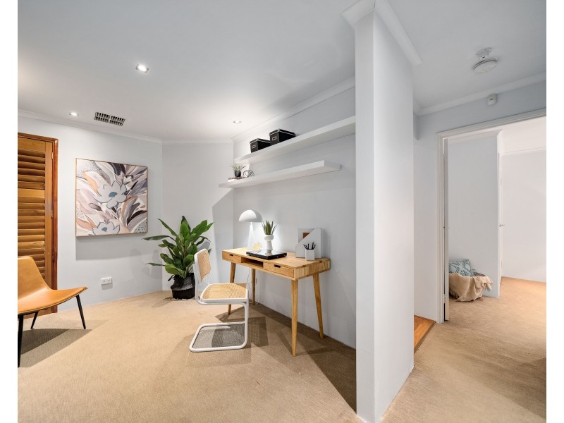 58 Macquarie Boulevard, Hammond Park WA 6164