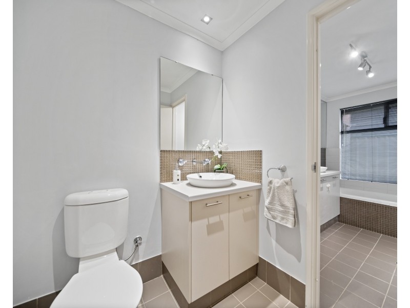 58 Macquarie Boulevard, Hammond Park WA 6164