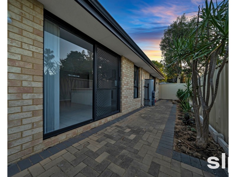 13A Merrifield Avenue, Kelmscott WA 6111
