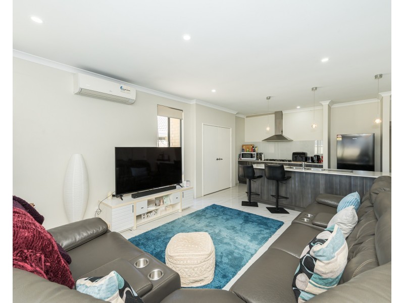 48 Hardey East Road, Wattle Grove WA 6107