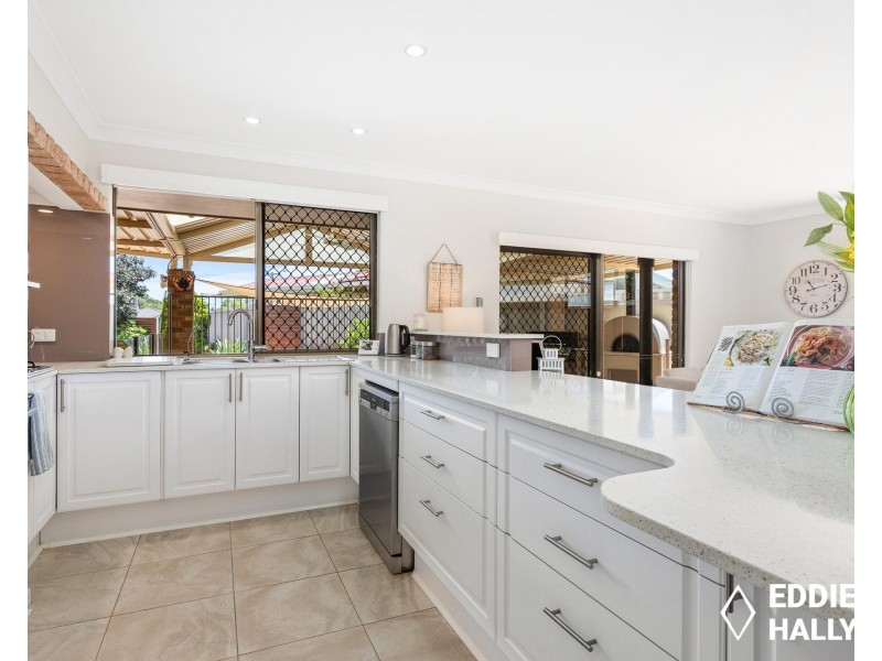 9 Iris Place, Yangebup WA 6164