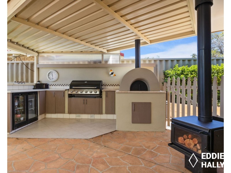 9 Iris Place, Yangebup WA 6164