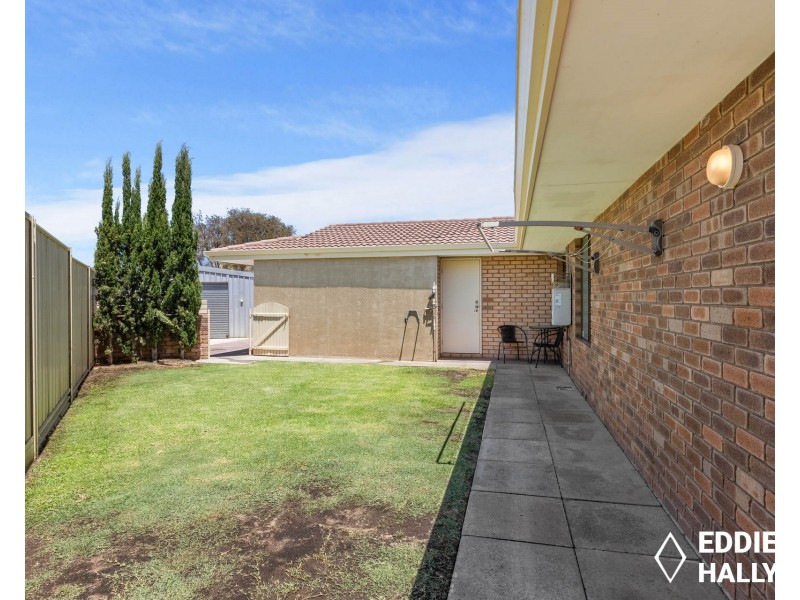 9 Iris Place, Yangebup WA 6164