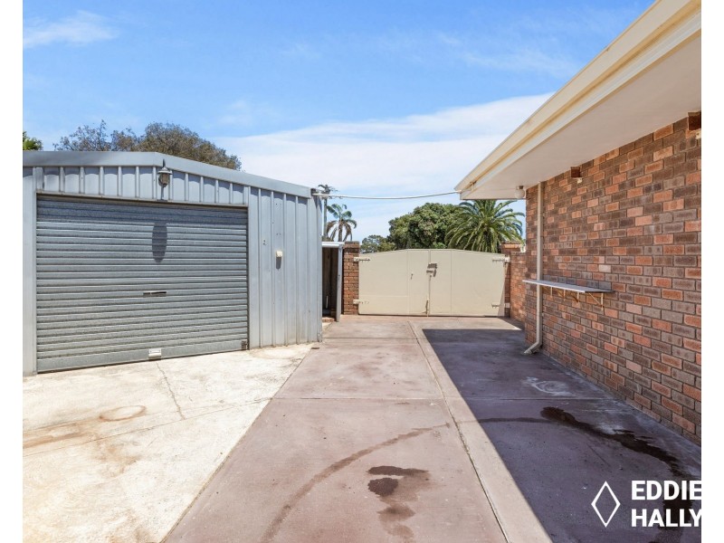 9 Iris Place, Yangebup WA 6164