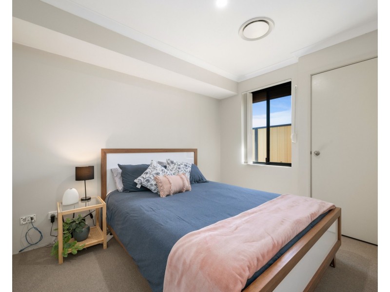 10 Leeuwin Chase, Bertram WA 6167