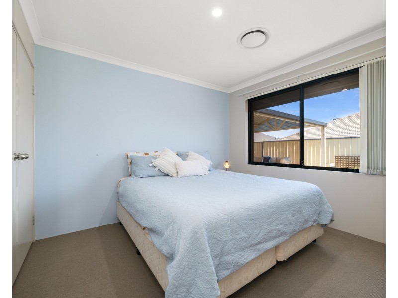 10 Leeuwin Chase, Bertram WA 6167