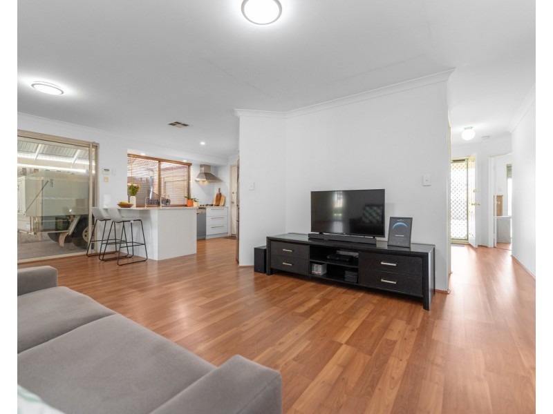 40 Brumby Avenue, Henley Brook WA 6055
