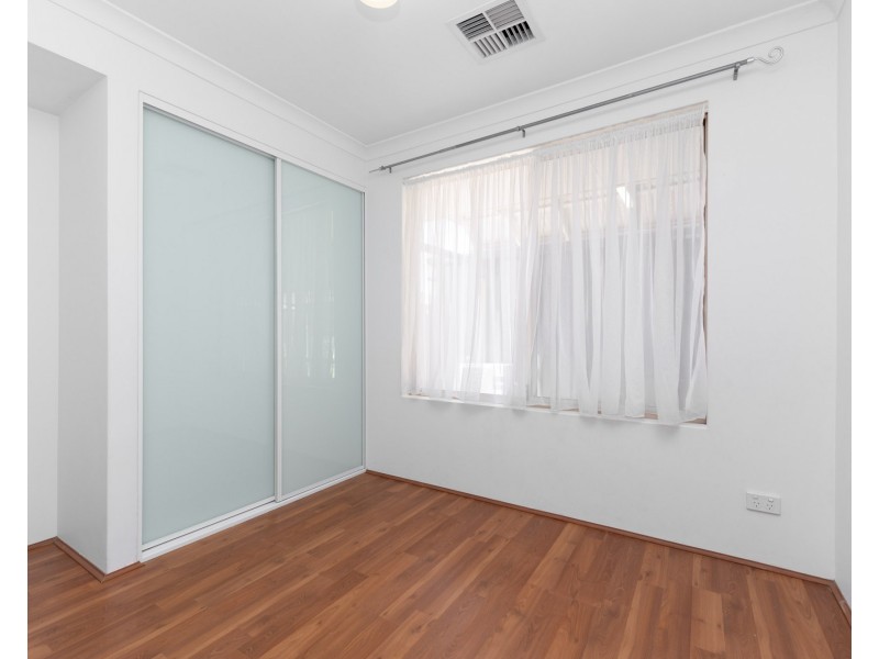 40 Brumby Avenue, Henley Brook WA 6055