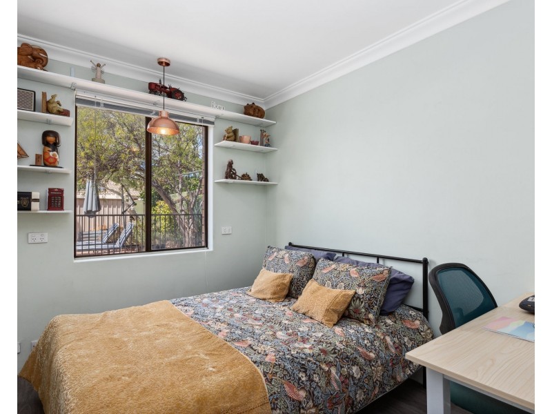 54 Dotterel Way, Yangebup WA 6164