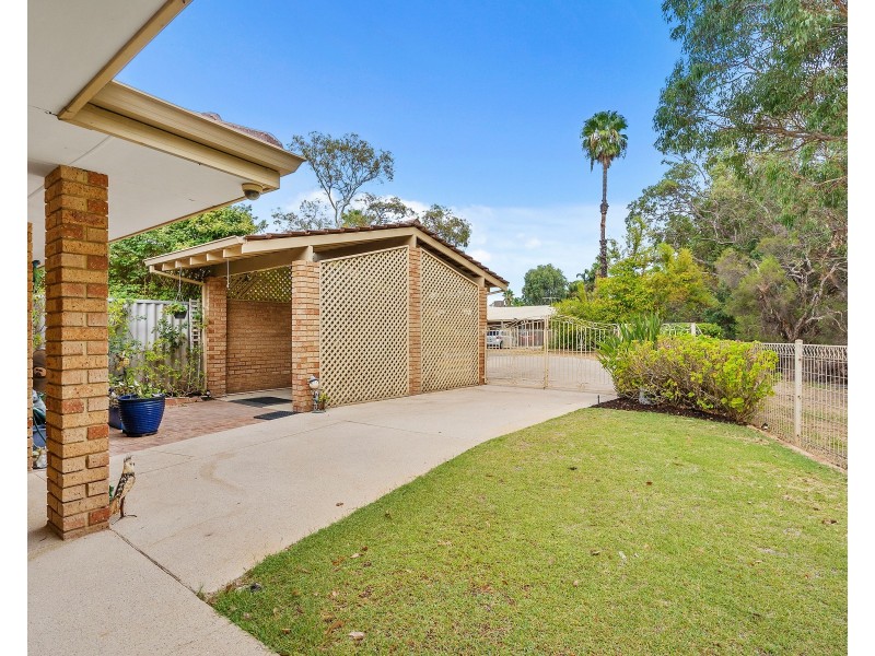14/6 Bland Place, Beechboro WA 6063