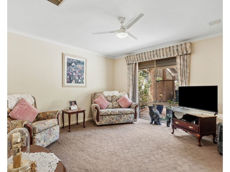 14/6 Bland Place, Beechboro WA 6063