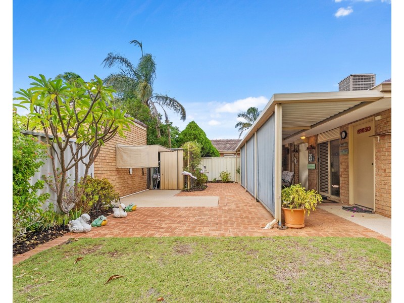14/6 Bland Place, Beechboro WA 6063
