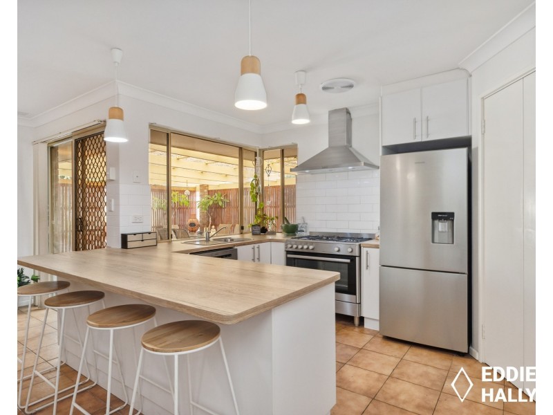 7 Salvia Court, Yangebup WA 6164