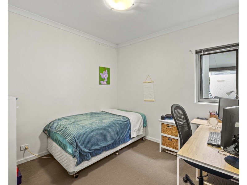 27/7 Streatham Street, Beckenham WA 6107