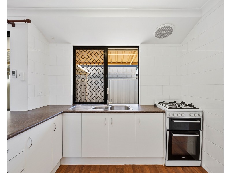 18 Danube Avenue, Beechboro WA 6063