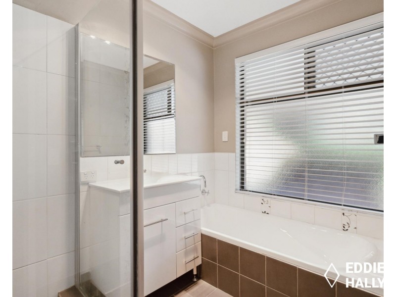 35 Dotterel Way, Yangebup WA 6164