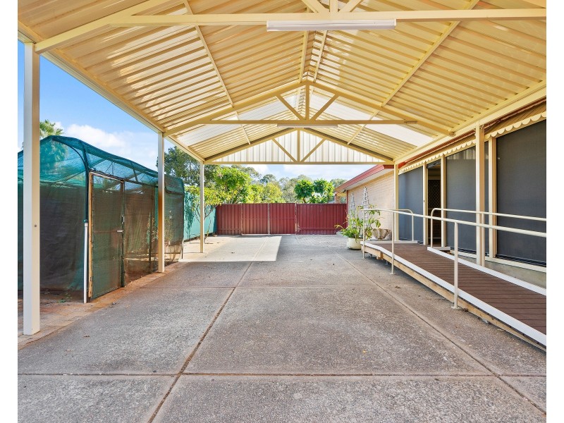 4 Brown Place, Beechboro WA 6063