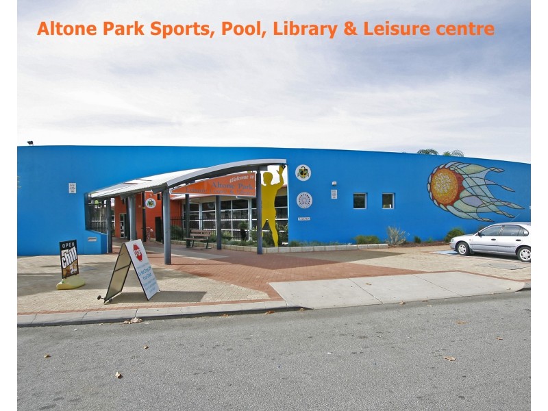 4 Brown Place, Beechboro WA 6063