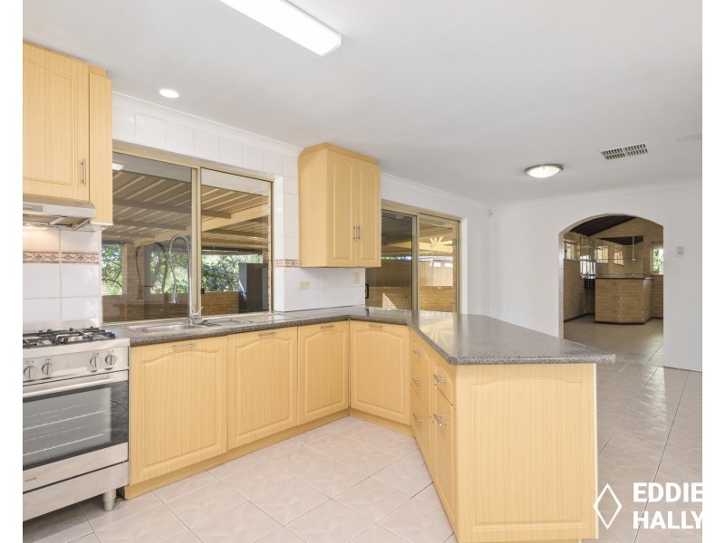 27 Milgun Drive, Yangebup WA 6164