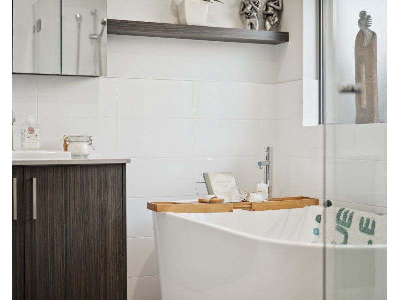 14 Manarola Loop, Coogee WA 6166