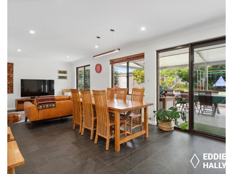 5 Grebe Gardens, Yangebup WA 6164