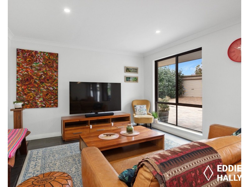 5 Grebe Gardens, Yangebup WA 6164