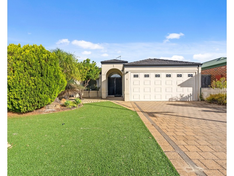9 Angophora Avenue, Ellenbrook WA 6069